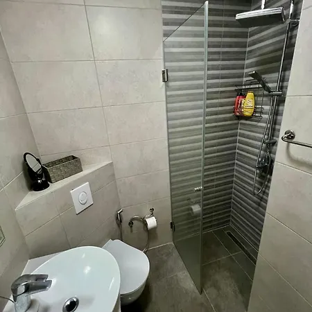 Mochi Mansion * Saraievo